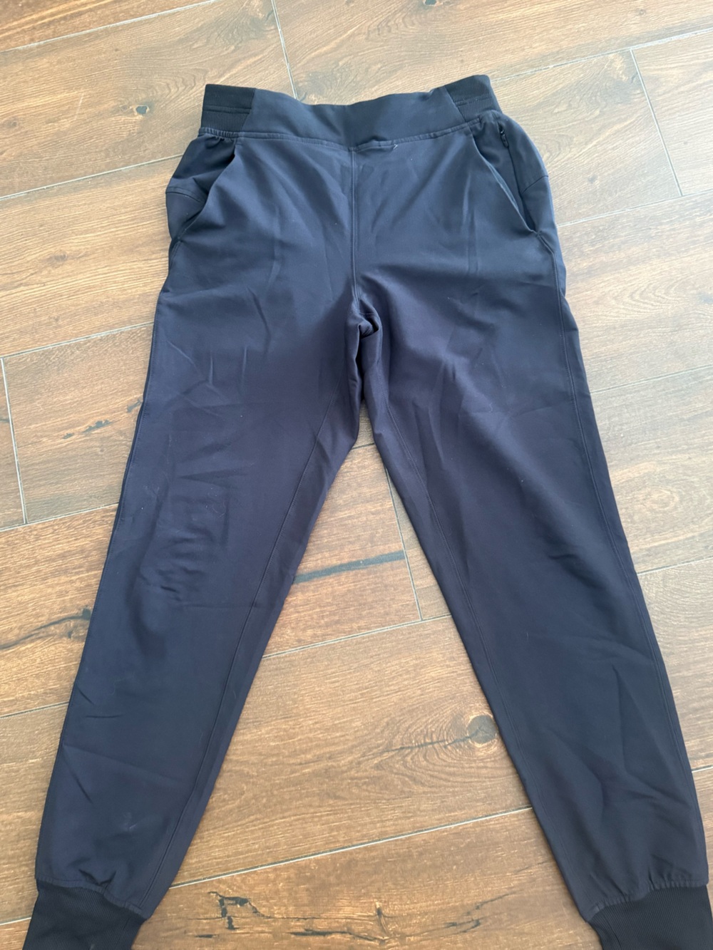 Lululemon Women's Black Performance Jogger Leggings with Pocket Detail
